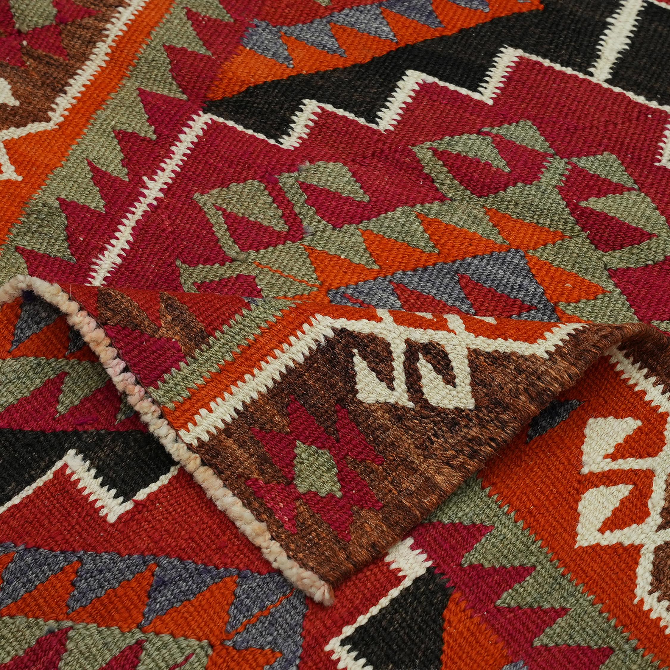3x11 Handwoven Vintage Turkish Wool Kilim - Antique Oushak Design - Tribal Runner Carpet.