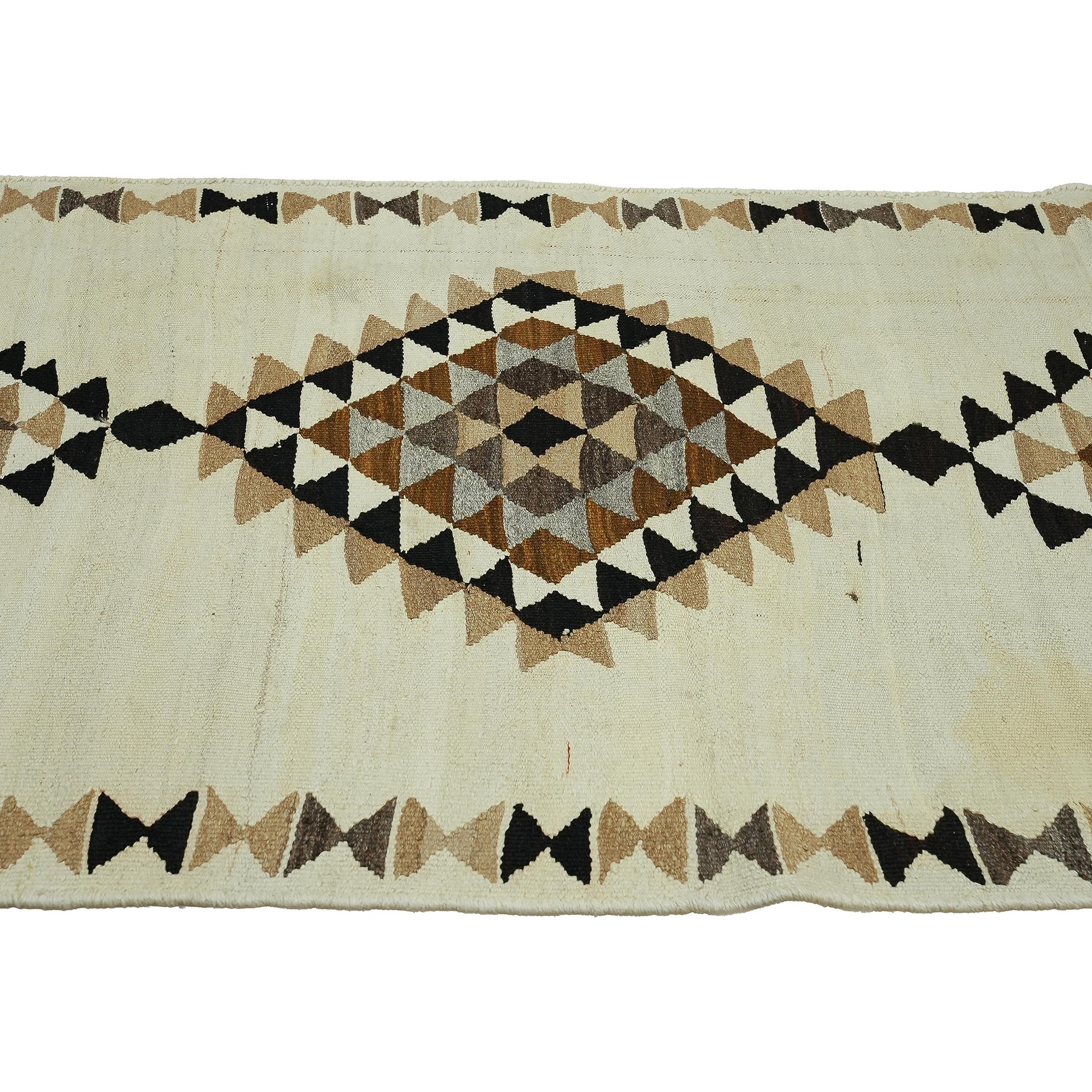 4x11 Handwoven Vintage Turkish Wool Kilim - Antique Oushak Design - Tribal Runner Carpet.